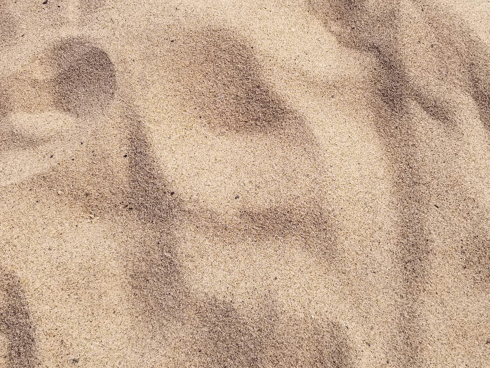 Sand for flood defence