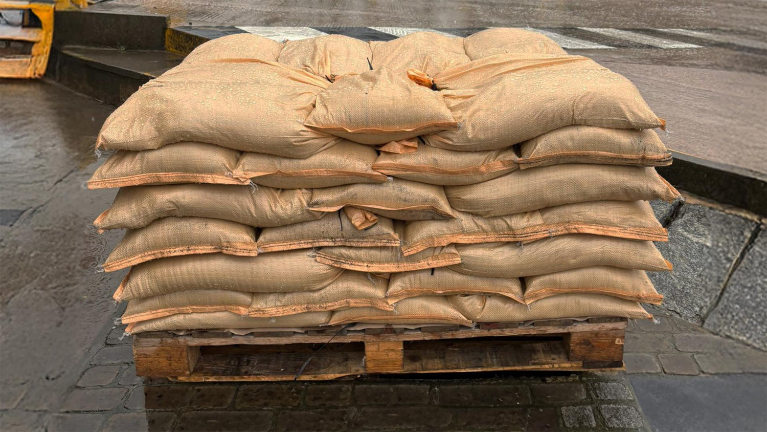 flooding sand bags